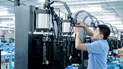 靜音強勁的秘密：靈科超聲波焊接如何重塑手持風扇品質？