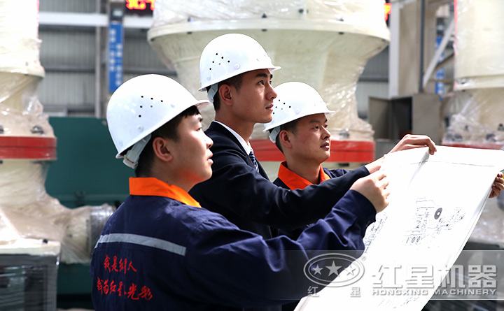 精湛技術(shù)人員現(xiàn)場指導(dǎo)設(shè)備的生產(chǎn)、制造