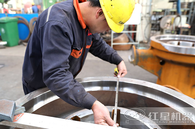 一絲不茍，精益求精